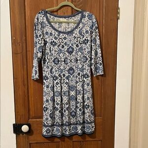 Max Studio Navy and White Floral Long Sleeve Dress